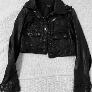 BEBE black Cropped leather jacket black. Bottom up jacket with zippered pockets